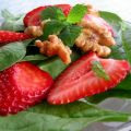 Spinach Salad W /Strawberries, Lemon Verbena[...]