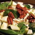 Spinach Salad With Caramelized Pecans