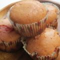 Eggless Milkpowder and Rose Cupcakes Recipe