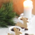 Muddy Reindeer Cookies (Chocolate-Dipped[...]