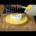 Lemon Meringue Pie by Larousse Cuisine
