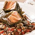 Grilled Salmon in Grape Leaves with[...]