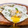 Easy Croque-Madame (Ham and Grilled Cheese[...]
