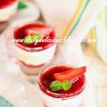 Strawberry Shortcake in a shot: Small cake in a[...]