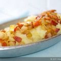 Mashed Potatoes and Apples with Bacon and Onions