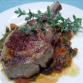 Veal cutlets with olive, tomato and anchovy[...]