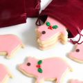 Gift This! Lucky Peppermint Pig Cookies