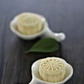 Durian Snowskin Mooncakes 榴莲冰皮月饼 ~ 2015