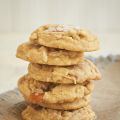 Salty Cashew Caramel Cookies