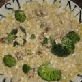 Bow Tie Alfredo With Chicken and Broccoli