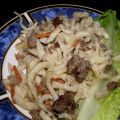 Lazy homemade pasta with minced pork and beef[...]
