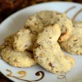 Pecan Crescent Cookies