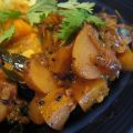 Aloo Kaanda Bhajee (Potatoes In Sweet Onion[...]