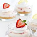 No-Bake Strawberry Lemonade Cheesecakes