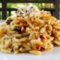Orzo Salad with Sun-dried Tomatoes and Feta[...]