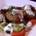Barbecued lamb patties with tzatziki Recipe