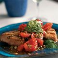 Grilled Tuna with Basil Butter and Fresh Tomato[...]