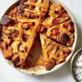 Pumpkin Pie Bread Pudding with Bourbon-Pecan[...]