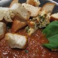 Tomato soup with pesto and croutons Recipe