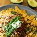 Crock Pot Pulled Pork Nachos with Chimichurri[...]