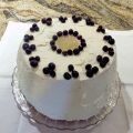 Lemon Chiffon Cake + Lemon Whipped Cream[...]