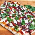 Grilled Pizza with Red Peppers, Broccoli, and[...]
