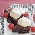 Mocha Cream Brownie Wedges with Fresh[...]