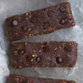 Paleo Bars – That Taste Like Chocolate Brownies