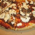 Caramelized Onion and Goat Cheese Pizza