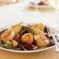 Seared Scallops with Port-Poached Figs and[...]