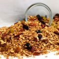 Cinnamon Raisin Skillet Granola