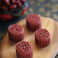 Baked Red Yeast Mooncakes 烤红曲月饼