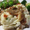 Mashed Potatoes with Fried Mushroom, Bacon, and[...]