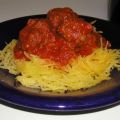 Spaghetti Squash With Meatballs and Cabernet[...]