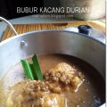 Sweet Mung Bean Porridge with Durian