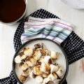 Toasted Marshmallow Ice Cream Cake with Salted[...]
